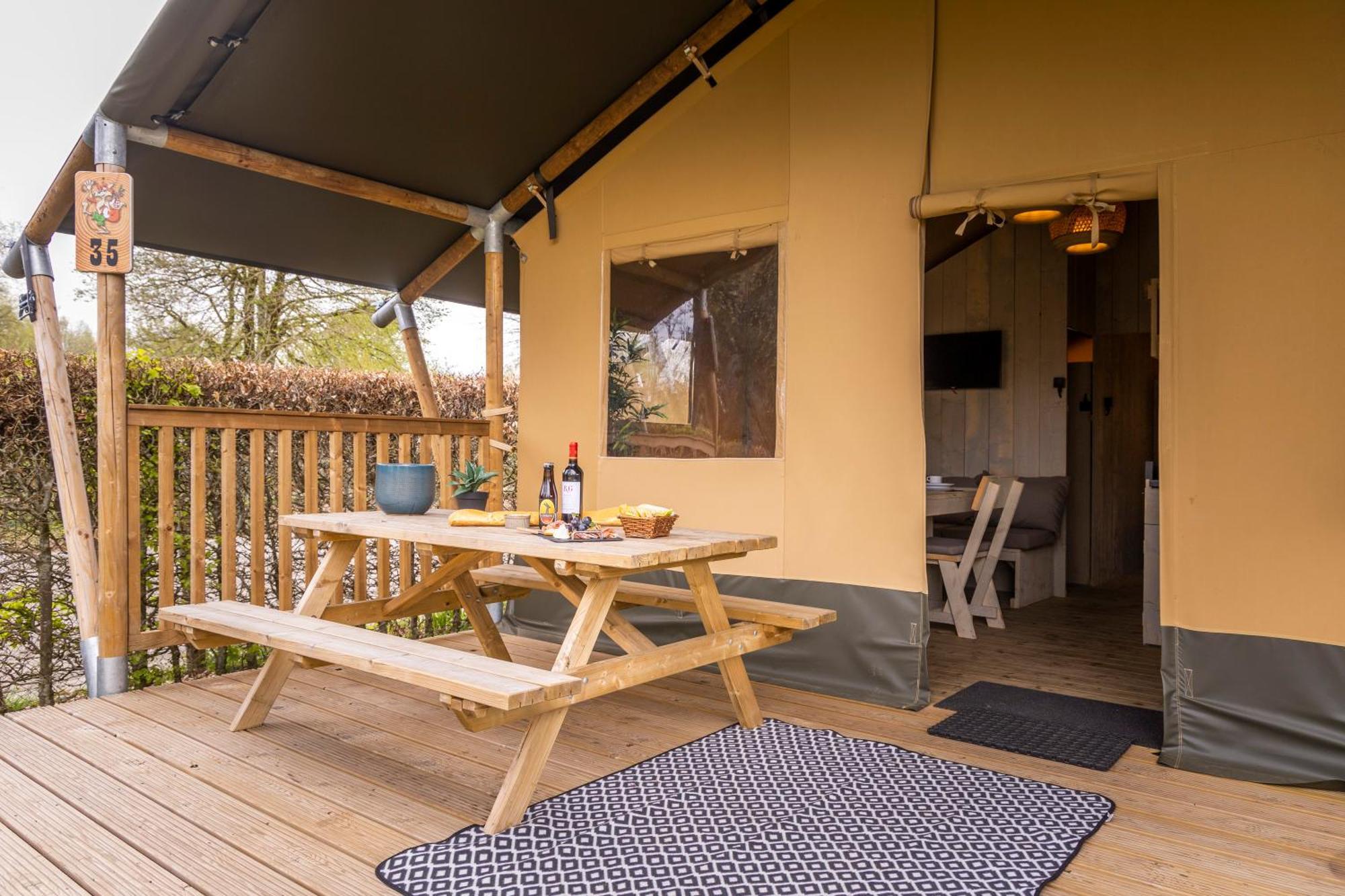 Ardennen Camping แบร์ทริกซ์ ภายนอก รูปภาพ
