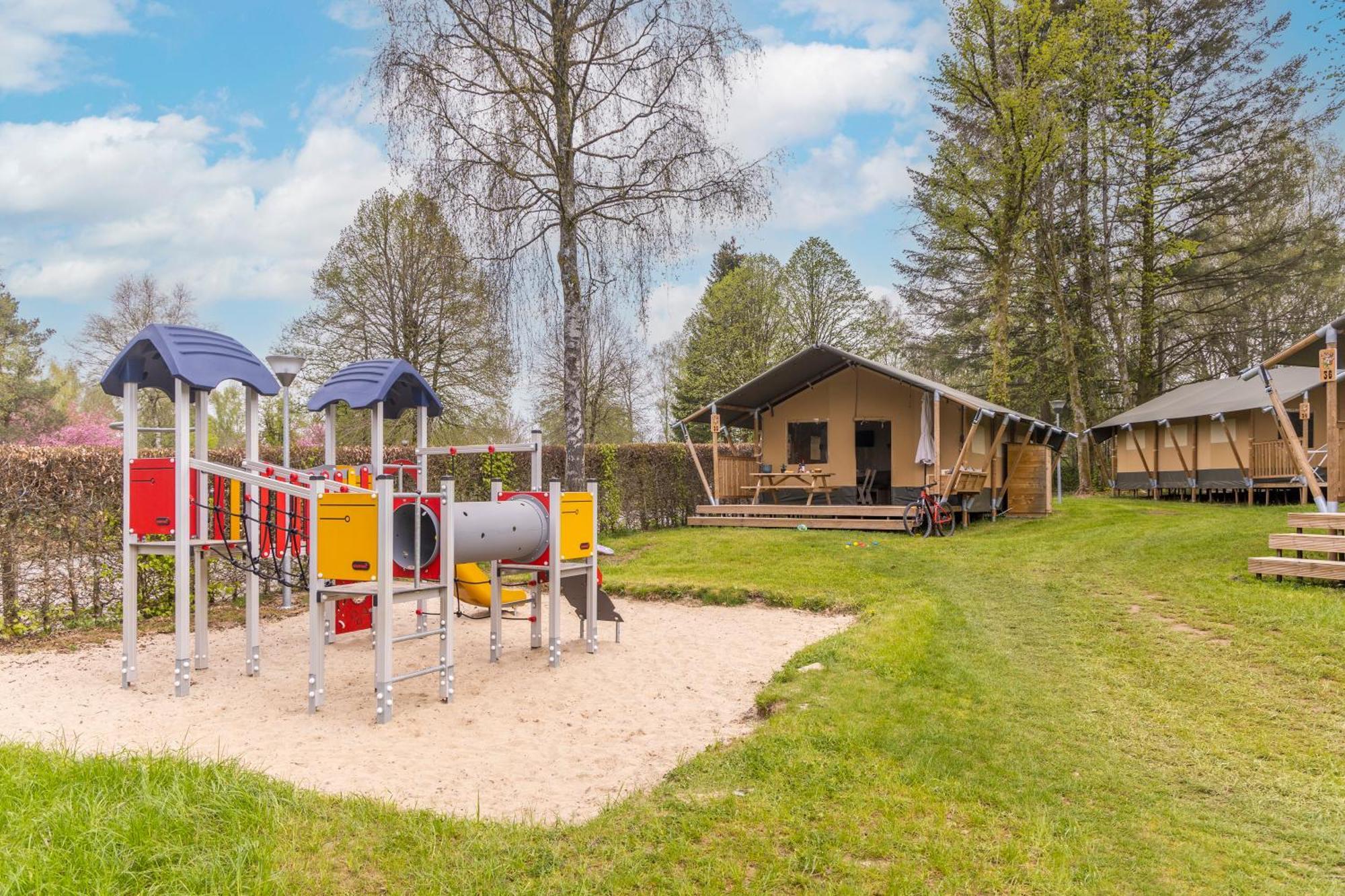 Ardennen Camping แบร์ทริกซ์ ภายนอก รูปภาพ